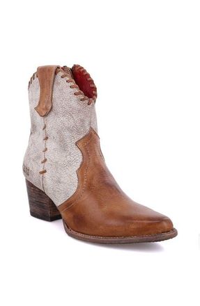 Bed St&uuml; Baila II Western Boot in Tan Rustic Nectar Lux at Nordstrom, Size 8.5C