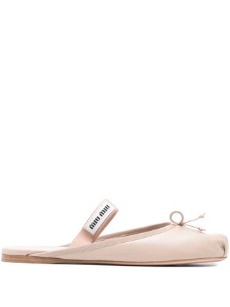 Miu Miu Ballerinas met elastische band en strikdetail - Beige
