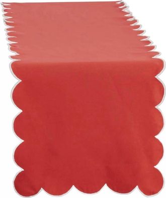 Saro Lifestyle Scallop Table Runner In Red