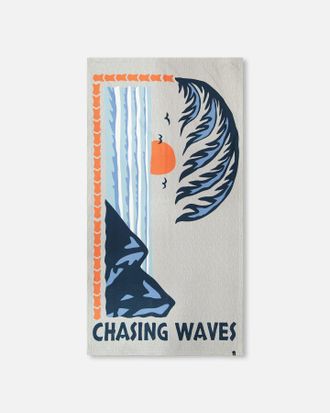 Deux par Deux Lightweight and Quick Drying Graphic Beach Towel Gray