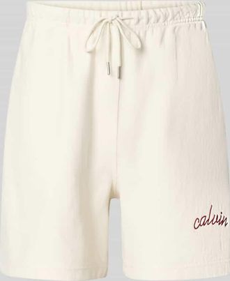 Calvin Klein Jeans Regular Fit Sweatshorts mit Logo-Stitching Modell Terry in Offwhite, Größe XXL