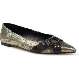 Zigi Soho Hilo Pointed Toe Flat in Gold Leather at Nordstrom, Size 10