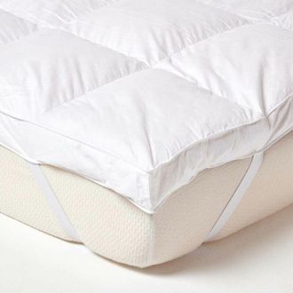 Homescapes Homescapes - Goose Feather Bed Super King Size Mattress Topper