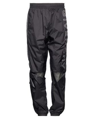 Givenchy HOSEN & R&Ouml;CKE - Hosen auf YOOX.COM