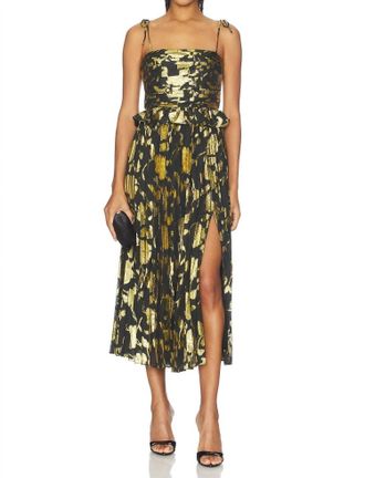 Astr Emerys Midi Dress In Black Gold