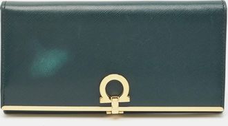 Ferragamo Green Leather Gancio Clasp Continental Wallet