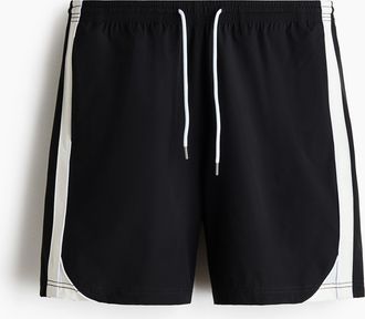 H&M Track Shorts in Regular Fit - Schwarz/Colourblocking