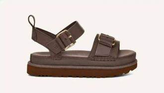 UGG Womens Goldenstar Villa Sandal In Molasses
