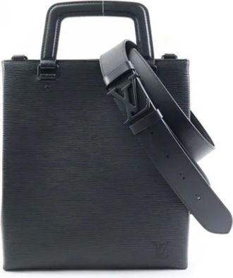 Louis Vuitton Pre-owned Handbags, female, Black, Size: ONE SIZE Pre-owned Leather louis-vuitton-bags
