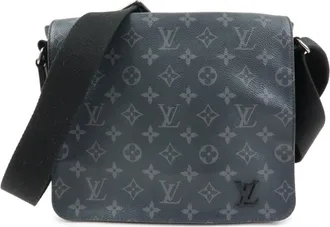 Louis Vuitton District Messenger Monogram Eclipse Canvas Gray Canvas Handbag (Pre-Owned)