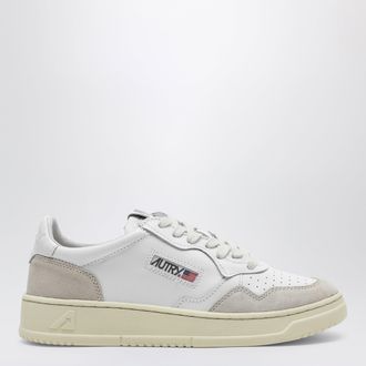 Autry White Medalist Low sneakers in leather and suede