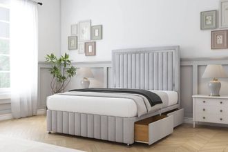 Comfort Beds Boston Chrome Naples Divan Base 4 Drawers - 54 Headboard-Footboard in Silver | Size: King