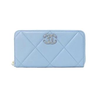 Chanel Pre-owned Wallets, female, Blue, Size: ONE SIZE Pre-owned 19 Line Lambskin Long Wallet