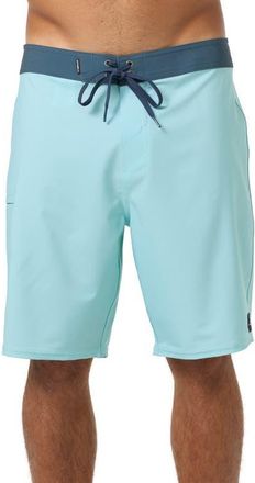 O'Neill Hyperfreak Heat Board Shorts in Pastel Turquoise at Nordstrom, Size 30