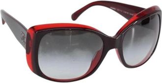 Chanel Pre-owned Accessories, female, Red, Size: ONE SIZE Pre-owned Plastic Sunglasses