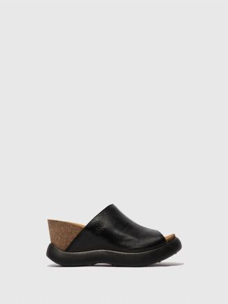 FLY London Womens Gino Sandal In Mousse Black
