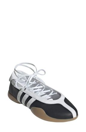 adidas Taekwondo Mei Sneaker in Core Black/White/Gum at Nordstrom, Size 9