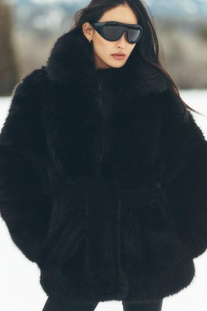 Alo | Faux Fur Starstruck Coat in Black, Size: Medium