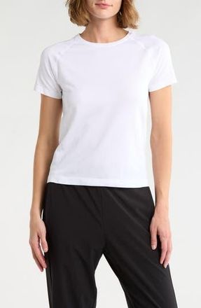 Zella Stretch Seamless Tee in White at Nordstrom Rack, Size X-Large