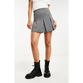 Asos Houndstooth Pleated Miniskirt in Black Multi at Nordstrom, Size 2 Us