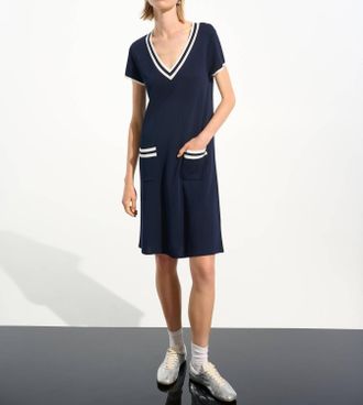 Joseph Ribkoff Casual V-Neck Shift Dress In Indigo/vanilla
