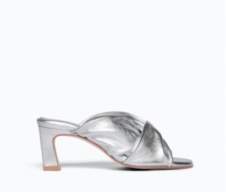 Freda Salvador Womens Valentina Mule Sandal In Silver