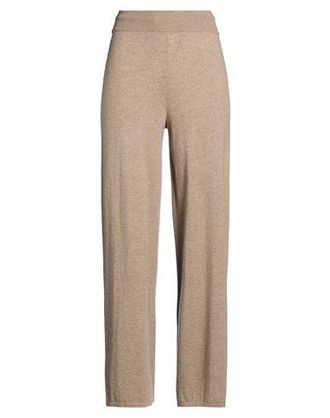 Lisa Yang HOSEN & R&Ouml;CKE - Hosen auf YOOX.COM