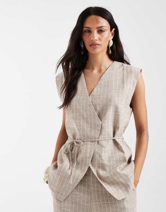 Object Gilet avvolgente effetto lino color panna e bianco a righe allacciato in vita sul davanti in coordinato