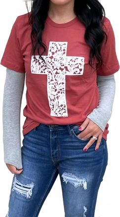Gilli Lace Cross Tee In Rust