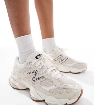 New Balance 9060 - Sneakers beige con dettagli leopardati-Neutro
