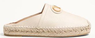 Valentino Garavani Vlogo Signature Mule In Grainy Calfskin 25Mm Woman LIGHT IVORY 35