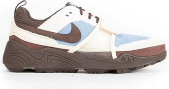 Nike WOMAN SNEAKERS