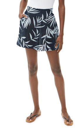 Michael Stars Sia Leaf Print Shorts in Navy Combo at Nordstrom, Size Large