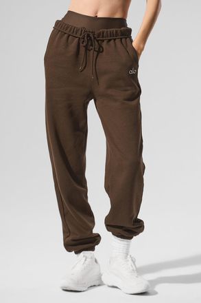 Alo | Accolade Sweatpant in Espresso Brown, Size: Medium