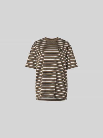 Rotate Oversized T-Shirt mit Logo-Patch in Mittelbraun, Gr&ouml;&szlig;e M