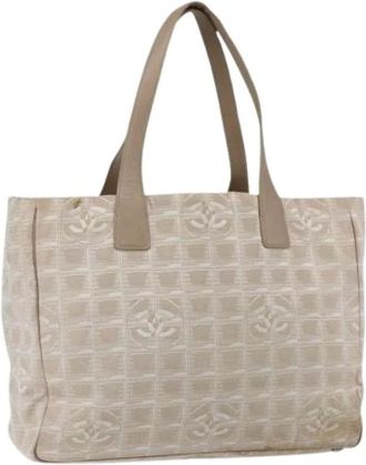 Chanel Pre-owned Tote Bags, female, Beige, Size: ONE SIZE Pre-owned Nylon Tote Bag