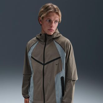Nike Mens Tech Dri-FIT Woven Color-Block Windrunner Loose Jacket in Grey | IH8461-289