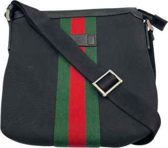 Gucci Black Nylon Shoulder Bag (Pre-Owned)