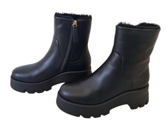 Gianvito Rossi Faux Fur Lined Black Leather Ankle Boots Size 39