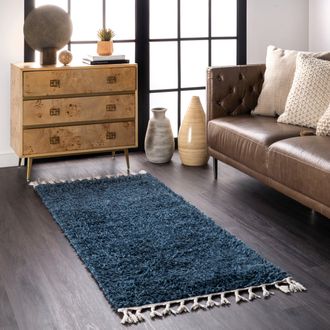 nuLOOM Neva Cozy Plush Shag With Tassels Area Rug