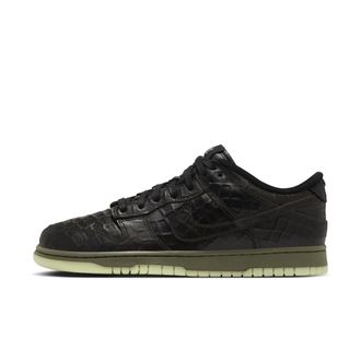 Nike Mens Dunk Low Premium Halloween Shoes in Green | IX5169-300