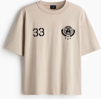 H&M T-Shirt in Loose Fit mit Print - Beige