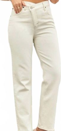 Abercrombie & Fitch Curve Love Ultra High Rise 90S Straight Jean In White, Cream