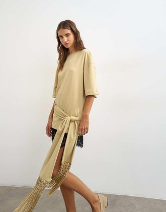 Topshop premium T-shirt con frange e dettaglio da annodare in stone-Neutro