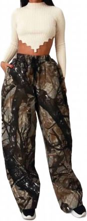 Highlight Company Tree Print Baggy Pants In Camo