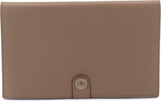 Herm&egrave;s Etoupe Gray Leather Long Wallet (Bi-Fold) (Pre-Owned)