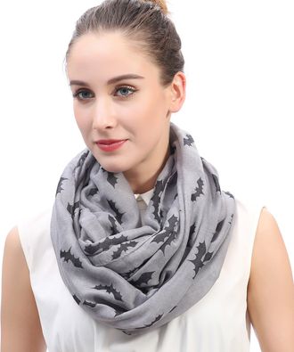 Lina & Lily Halloween Bats Print Lightweight Snood Scarf (Grey)