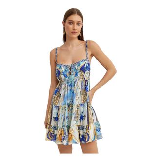 Camilla Kleedjes, Dames, Veelkleurig, M, Blauwe Print Mini Jurk met Open Rug