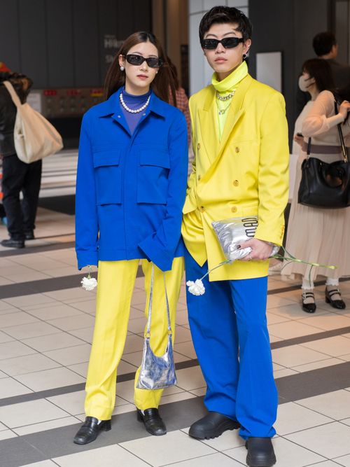 Street Style Look von der Tokyo Fashion Week.