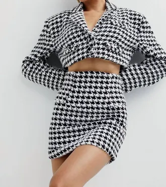 For Love & Lemons Bonnie Cropped Blazer In Black